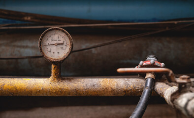 Old air pressure gauges or pressure gauges for measurements installed in water or gas systems....