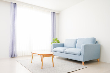 誰もいないシンプルな部屋