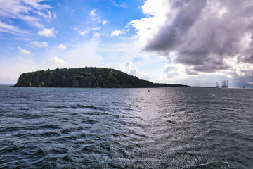 Invergordon - Meerblick mit einigen Bohrinseln