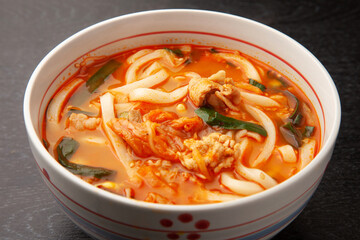 豚キムチうどん
