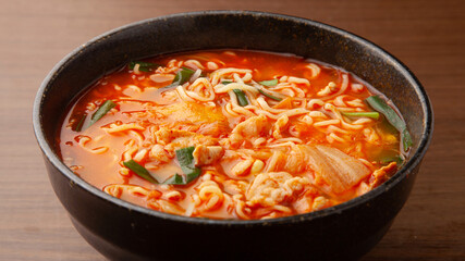 豚キムチラーメン