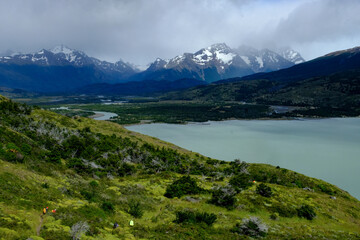 Wanderweg vom Camping Seron zum Refugio Dickinson auf dem O-Trek im Torres del Paine Nationalpark  , Chile