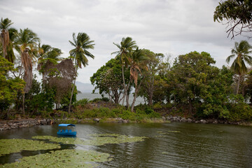 Obraz premium boat on the lake