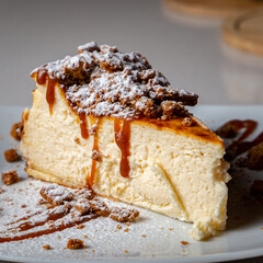 CHEESECAKE WITH NUTS 