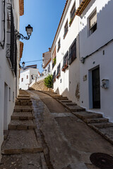 Fototapeta na wymiar narrow street in the old town of Altea,Alicante, spain