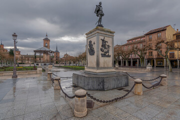 Monumento a Cervantes en Alcalá de Henares.