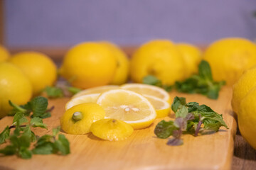 山盛りのレモン