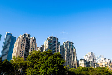 Fototapeta premium view of the park in downtown Taichung in Taiwan. near the National Taichung Theater.