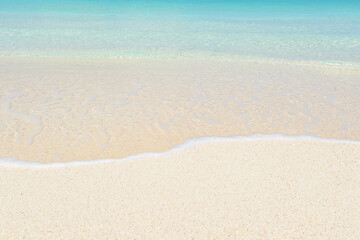 Fototapeta na wymiar 美しい沖縄の海