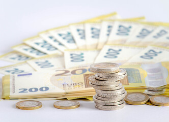 concepts of investment, saving and money growth