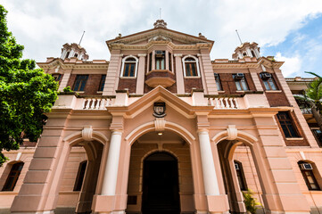 Fototapeta na wymiar The University of Hong Kong in Pok Fu Lam, Hong Kong. Founded in 1911, it is the oldest tertiary institution in Hong Kong.