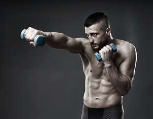 MMA fighter training