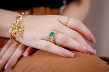 Jewelry alliance choker necklace for women