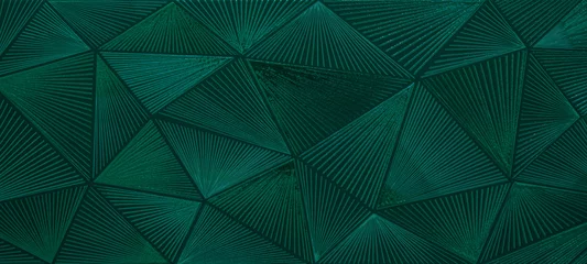 Keuken foto achterwand Mozaïek Abstracte driehoekige donkergroene mozaïek tegel behang textuur met geometrische gecanneleerde driehoeken achtergrond banner