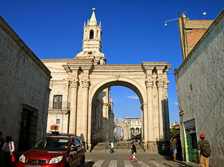 Fototapeta na wymiar City of Arequipa with the Side View of Basilica Cathedral of Arequipa, Peru, South America