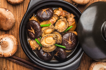 The secret abalone chicken pot, chicken delicious, abalone fresh,