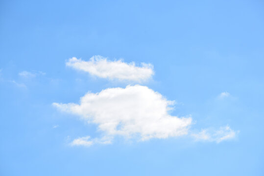świeży błękit niebia © EwaAF