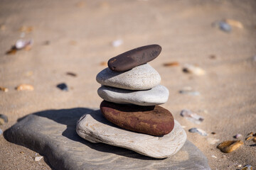 Fototapeta na wymiar Stack of pebbles on the beach