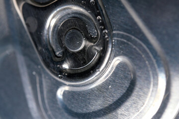 Top lid with a key to open