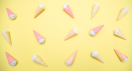 pattern with ice cream