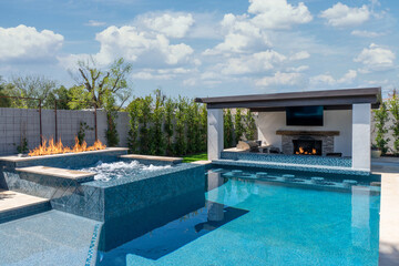 Luxury Backyard Pool