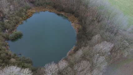 Obraz premium Stiller See aus der Vogelperspektive im Timmermoor, Hamburg