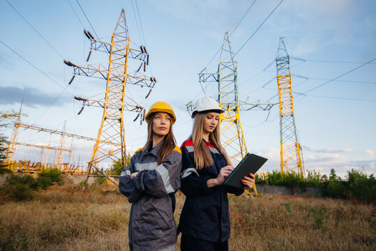 Women's Collective Of Energy Workers Conducts An Inspection Of Equipment And Power Lines. Energy