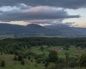Atardecer en el campo.