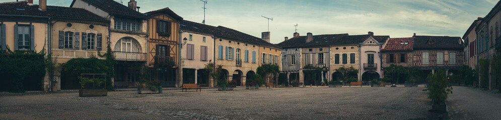 Fototapeta na wymiar village de france