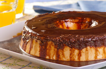 compota gelada de chocolate e baunilha