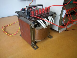 single phase voltage transformer