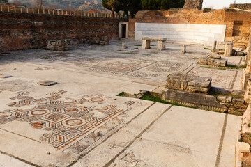 Obraz premium Preserved elements of architecture of Roman bath gymnasium complex in ancient Lydian city of Sardis, Manisa Province, Turkey