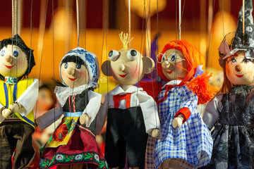 Traditional handmade wood strings puppets and marionettes for sale in prague as souvenir, Prague, Czech Republic. - obrazy, fototapety, plakaty