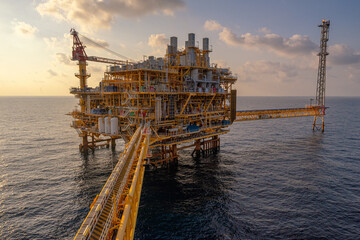 Offshore production platform in petroleum industry