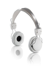 auriculares blancos inalámbricos para escuchar musica. Wireless white headphones for listening to...