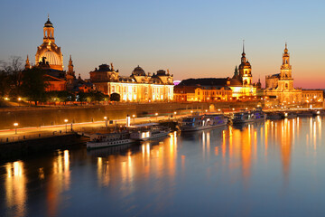 Obraz na płótnie Canvas Dresden at night - Brühl's Terrace. Saxony, Germany, Europe.