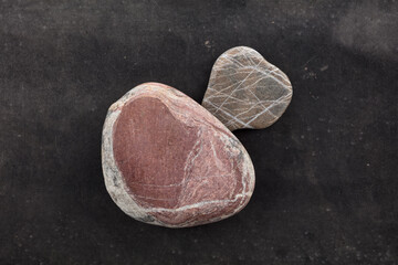 Naklejka premium shooting a stone like a portrait