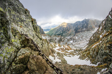 Szlak na Zawrat, Tatry