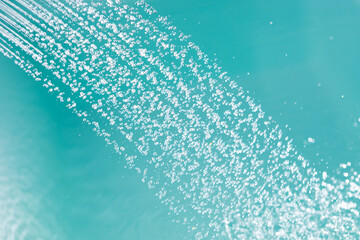 douche water drops, emerald background
