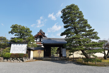 等持院　山門　京都市