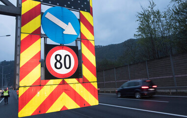 80 kilometers per hour speed limit sign