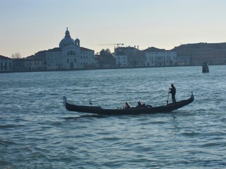 Fototapeta premium Gondelfahrt in Venedig