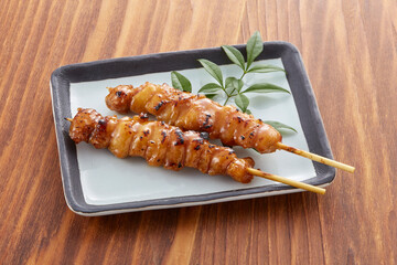 ひな　肩　ふりそで　そで　たれ【焼き鳥】 © funny face