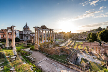 Fototapeta na wymiar Sonnenaufgang am Palatin - Forum Romanum