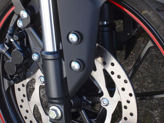 ディスクブレーキ