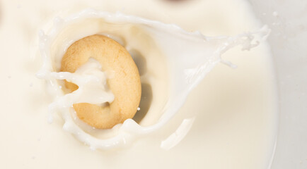 bagel and drying and milk