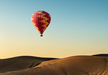 Traveling on hot air baloon