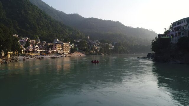 Ville de Rishikesh &eacute;tat de l'Uttarakhand en Inde vue du ciel