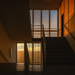 Treppe und Fenster Abendsonne
