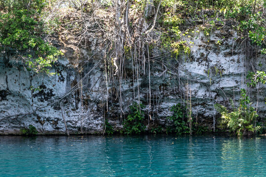 Dominican Republic Laguna Dudu, view to the other side
